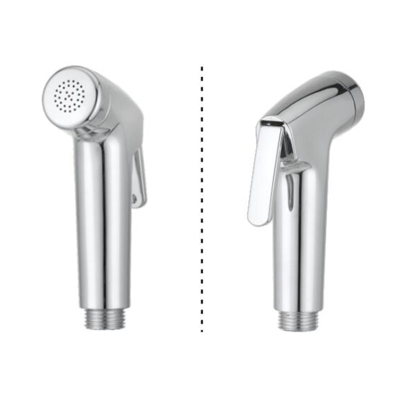 Attacco per WC con spruzzatore manuale: pressione dell'acqua regolabile